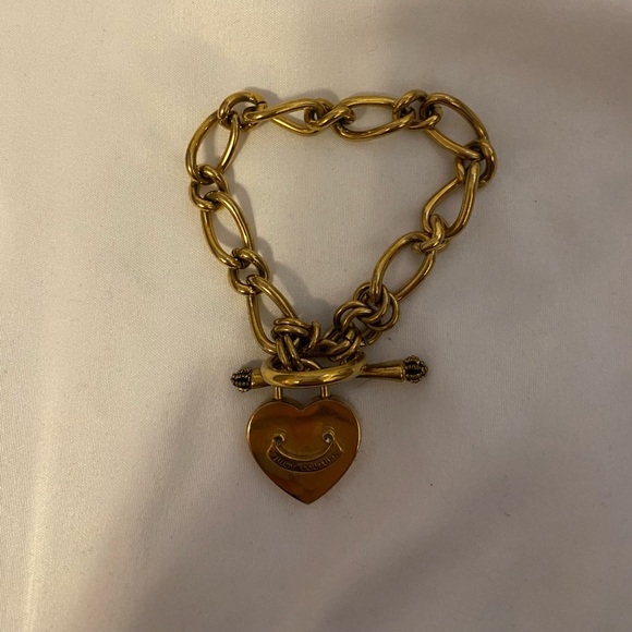 Juicy Couture Heart Gold Chain Bracelet - Picture 2 of 6